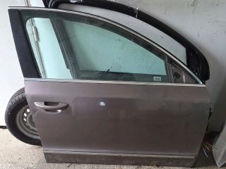 bontott SKODA SUPERB II Jobb első Ajtó (Üres lemez)