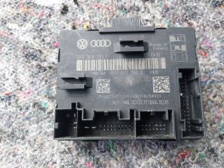 bontott SKODA SUPERB II Jobb első Ajtó Vezérlőegység