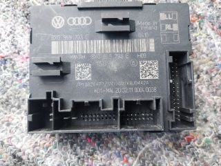 bontott SKODA SUPERB II Jobb első Ajtó Vezérlőegység