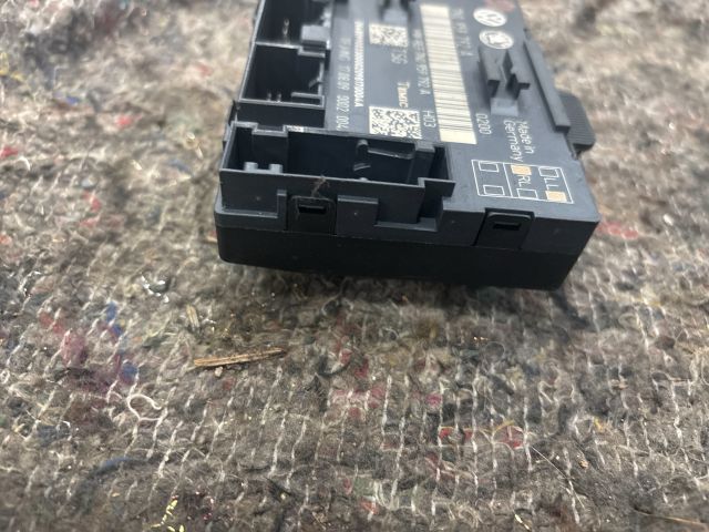 bontott SKODA SUPERB II Jobb első Ajtó Vezérlőegység