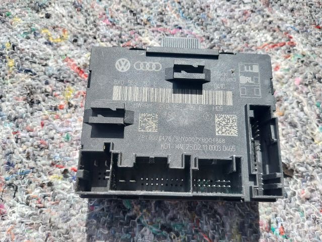 bontott SKODA SUPERB II Jobb első Ajtó Vezérlőegység