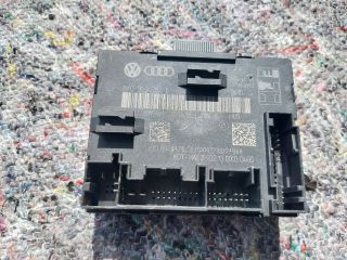 bontott SKODA SUPERB II Jobb első Ajtó Vezérlőegység
