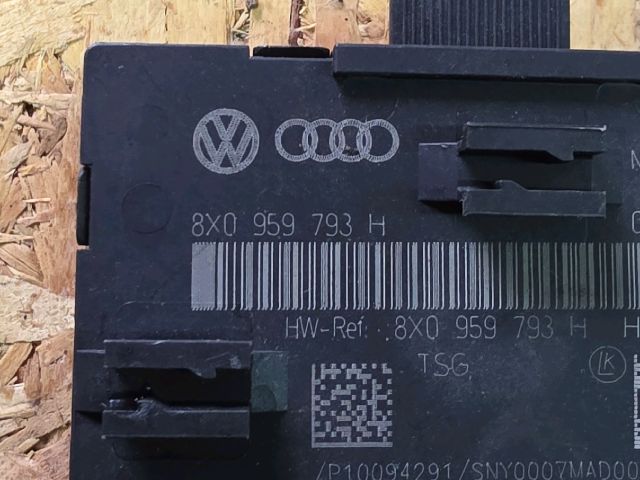 bontott SKODA SUPERB II Jobb első Ajtó Vezérlőegység