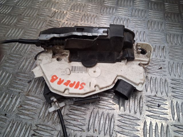 bontott SKODA SUPERB II Jobb első Ajtózár