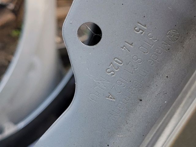 bontott SKODA SUPERB II Jobb első Sárvédő