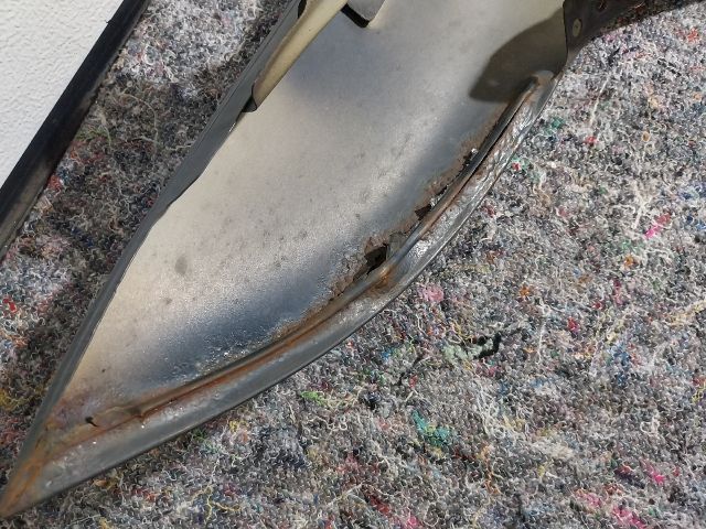 bontott SKODA SUPERB II Jobb első Sárvédő