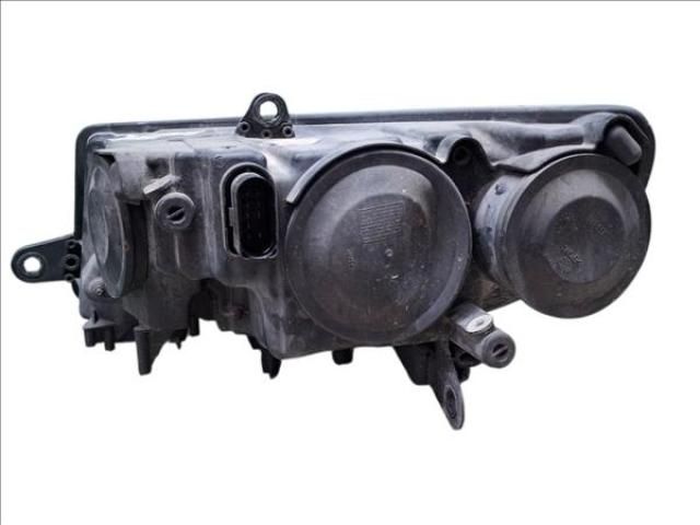 bontott SKODA SUPERB II Jobb Fényszóró