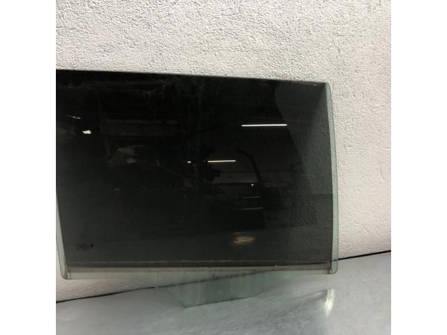 bontott SKODA SUPERB II Jobb hátsó Ablak