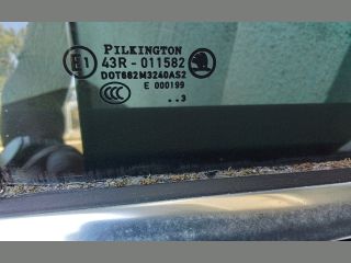 bontott SKODA SUPERB II Jobb hátsó Ablak