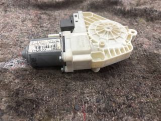 bontott SKODA SUPERB II Jobb hátsó Ablakemelő Motor