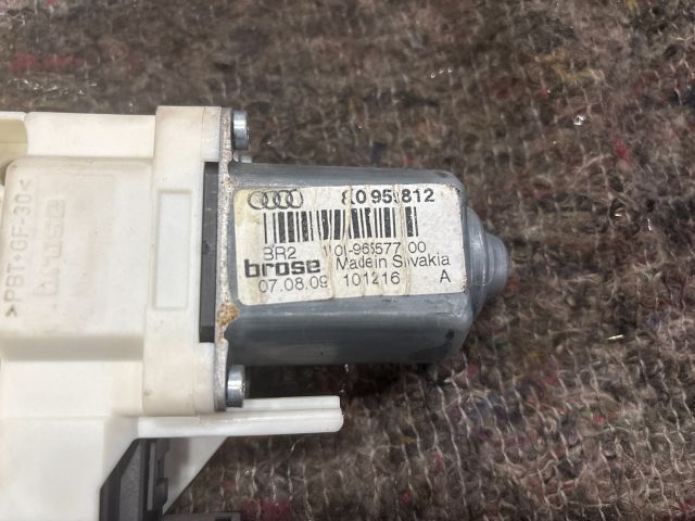 bontott SKODA SUPERB II Jobb hátsó Ablakemelő Motor