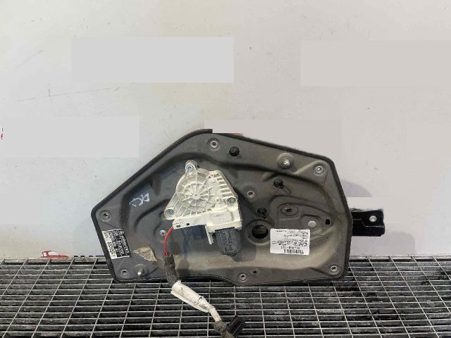 bontott SKODA SUPERB II Jobb hátsó Ablakemelő Szerkezet (Elektromos)