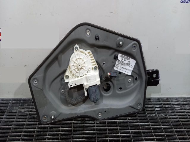 bontott SKODA SUPERB II Jobb hátsó Ablakemelő Szerkezet (Elektromos)