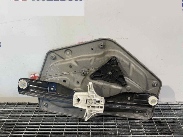 bontott SKODA SUPERB II Jobb hátsó Ablakemelő Szerkezet (Elektromos)