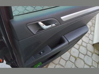 bontott SKODA SUPERB II Jobb hátsó Ajtó Kárpit