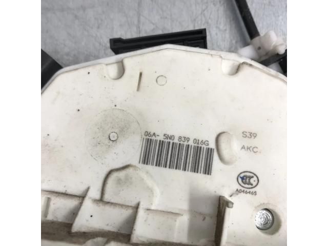 bontott SKODA SUPERB II Jobb hátsó Ajtózár