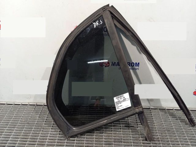 bontott SKODA SUPERB II Jobb hátsó Fixüveg (Ajtóban)