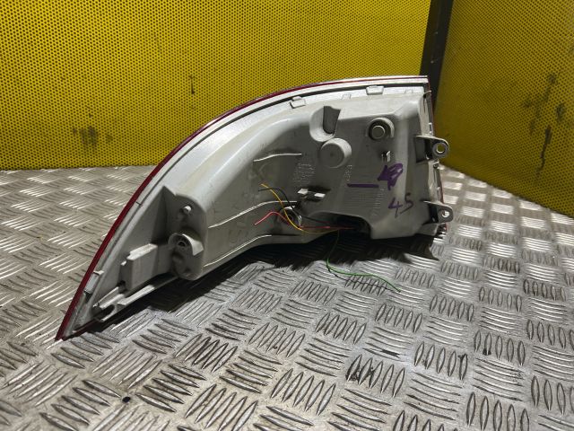 bontott SKODA SUPERB II Jobb Hátsó Lámpa