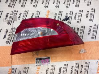 bontott SKODA SUPERB II Jobb Hátsó Lámpa