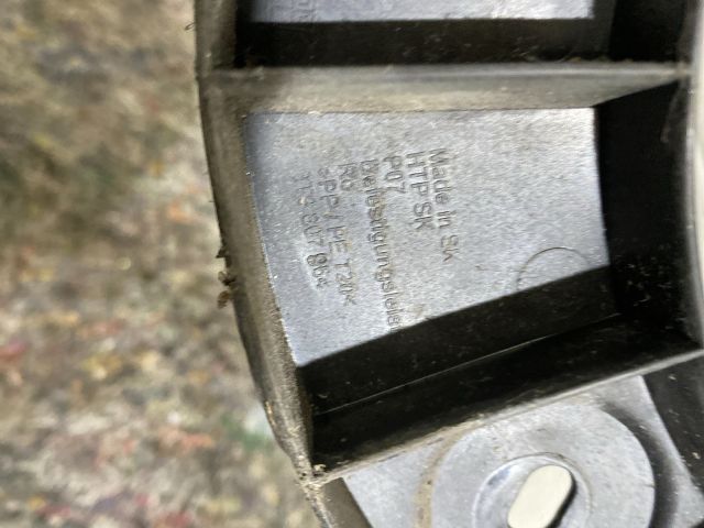 bontott SKODA SUPERB II Jobb hátsó Lökhárító Tartó (Műanyag)