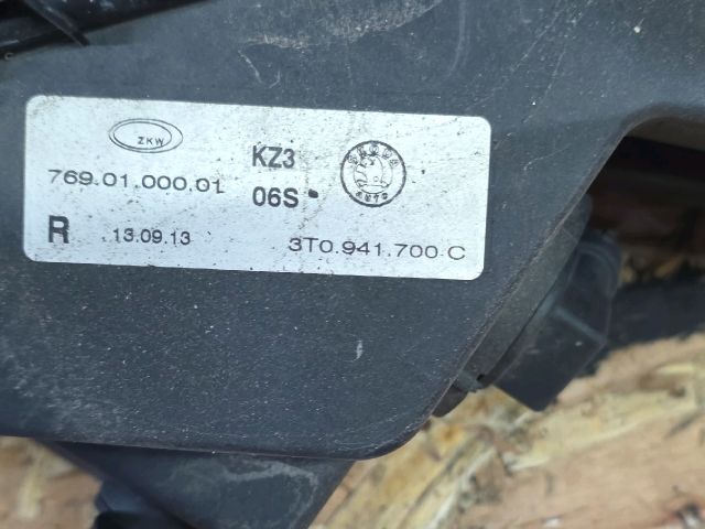 bontott SKODA SUPERB II Jobb Ködfényszóró