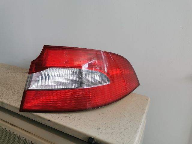 bontott SKODA SUPERB II Jobb Külső Hátsó Lámpa