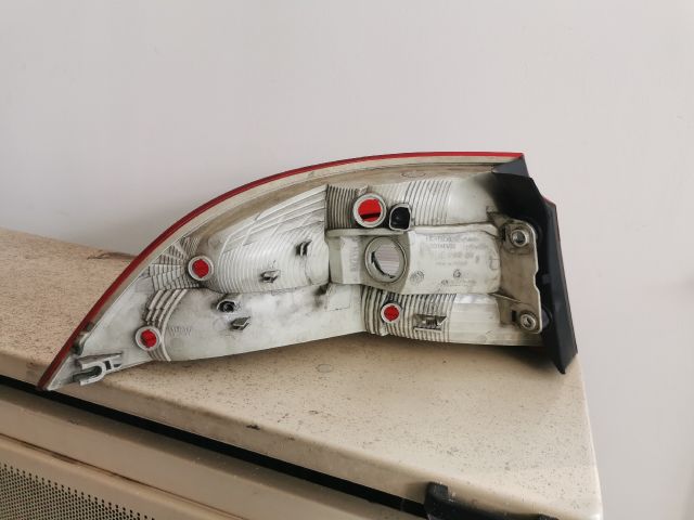 bontott SKODA SUPERB II Jobb Külső Hátsó Lámpa