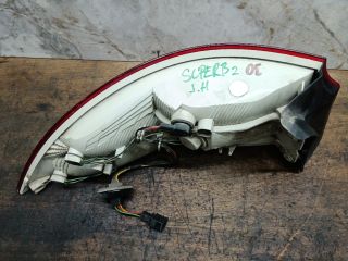 bontott SKODA SUPERB II Jobb Külső Hátsó Lámpa