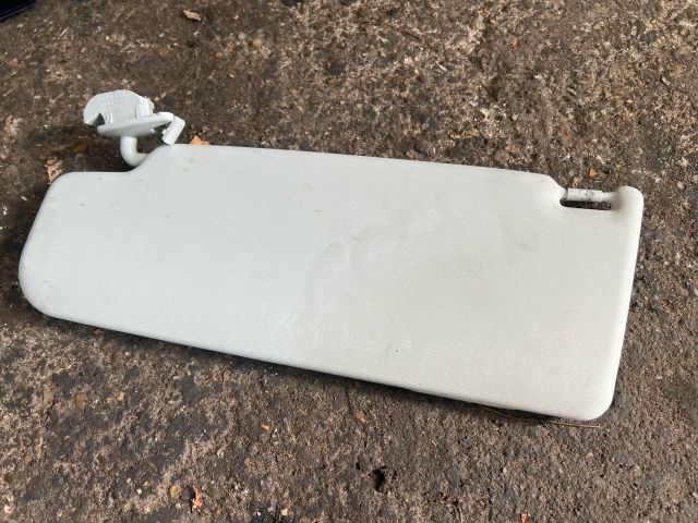 bontott SKODA SUPERB II Jobb Napellenző