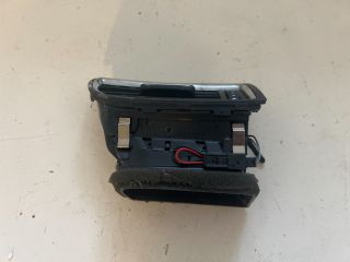 bontott SKODA SUPERB II Jobb Szellőző