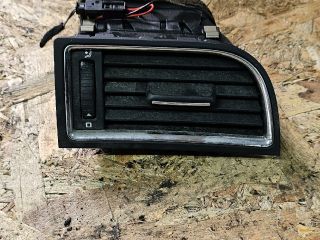 bontott SKODA SUPERB II Jobb Szellőző