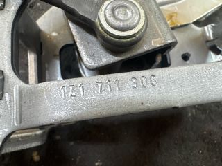 bontott SKODA SUPERB II Kézifék Kar