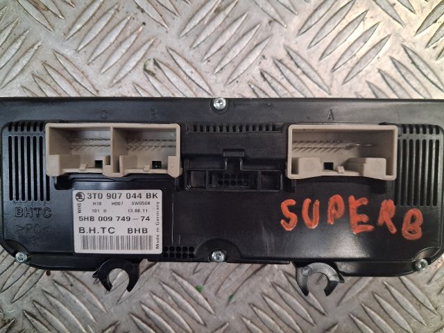 bontott SKODA SUPERB II Klíma Kapcsoló