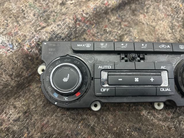 bontott SKODA SUPERB II Klíma Kapcsoló