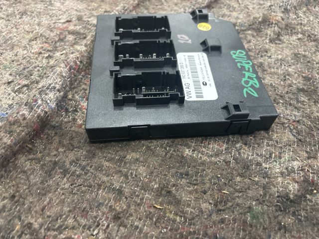 bontott SKODA SUPERB II Komfort Elektronika