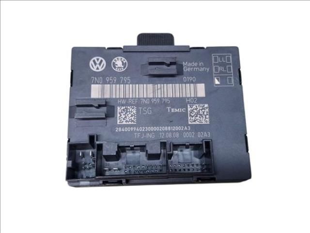 bontott SKODA SUPERB II Komfort Elektronika