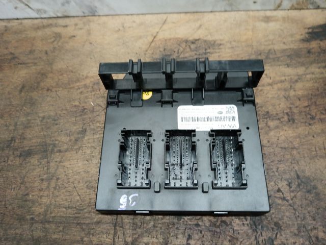 bontott SKODA SUPERB II Komfort Elektronika