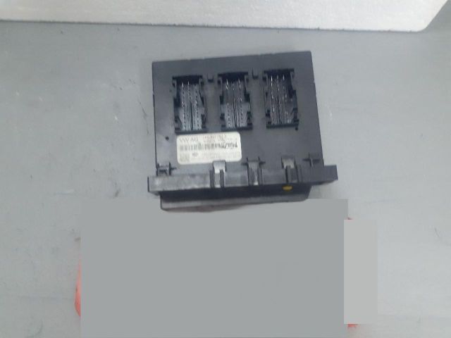 bontott SKODA SUPERB II Komfort Elektronika