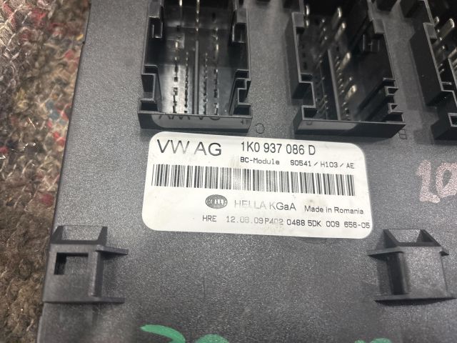 bontott SKODA SUPERB II Komfort Elektronika