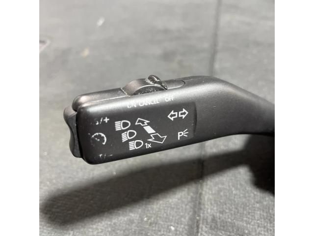 bontott SKODA SUPERB II Komplett Kormánykapcsoló (Bajuszkapcsoló)