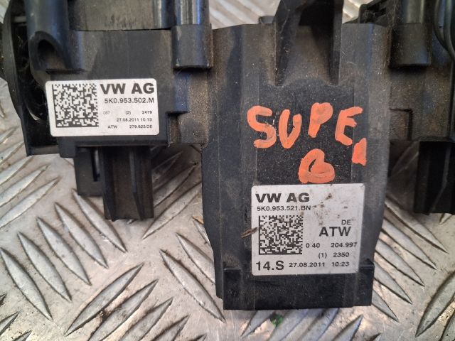 bontott SKODA SUPERB II Komplett Kormánykapcsoló (Bajuszkapcsoló)