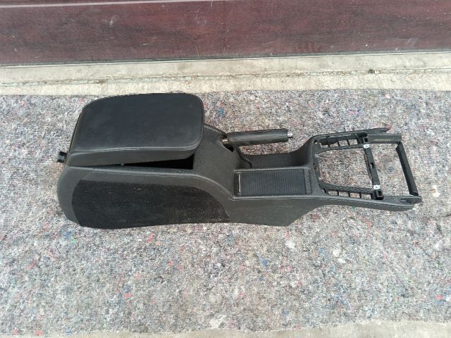 bontott SKODA SUPERB II Könyöklő