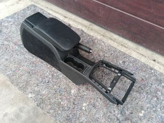 bontott SKODA SUPERB II Könyöklő