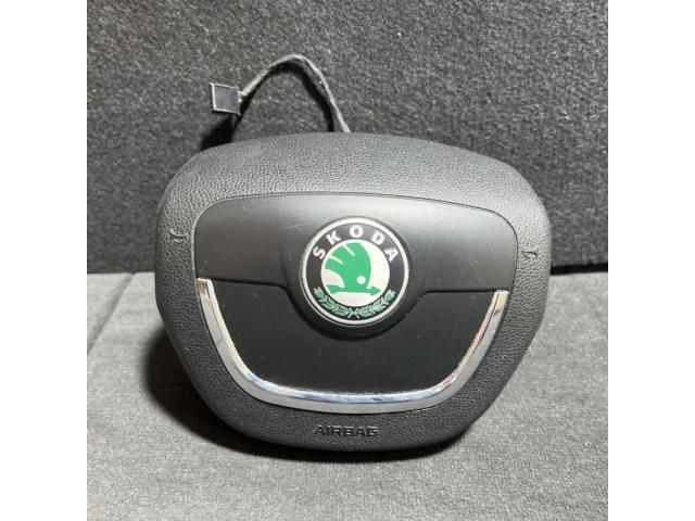 bontott SKODA SUPERB II Kormánylégzsák