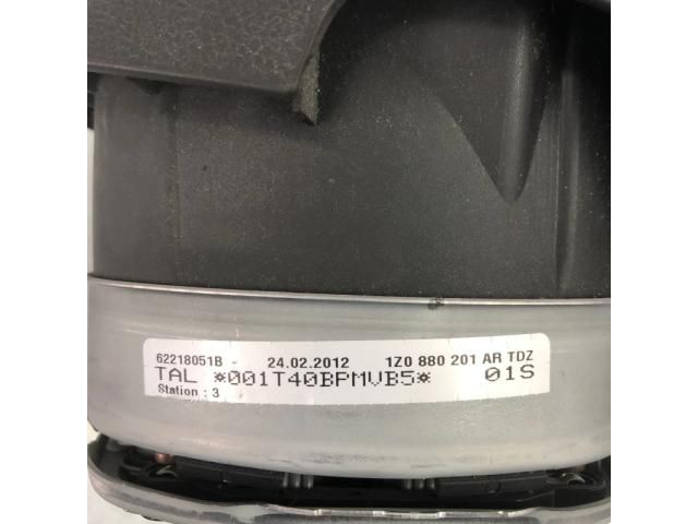 bontott SKODA SUPERB II Kormánylégzsák