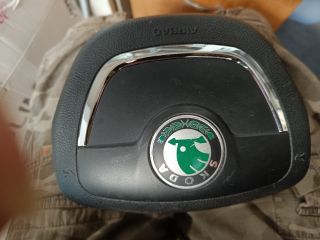 bontott SKODA SUPERB II Kormánylégzsák