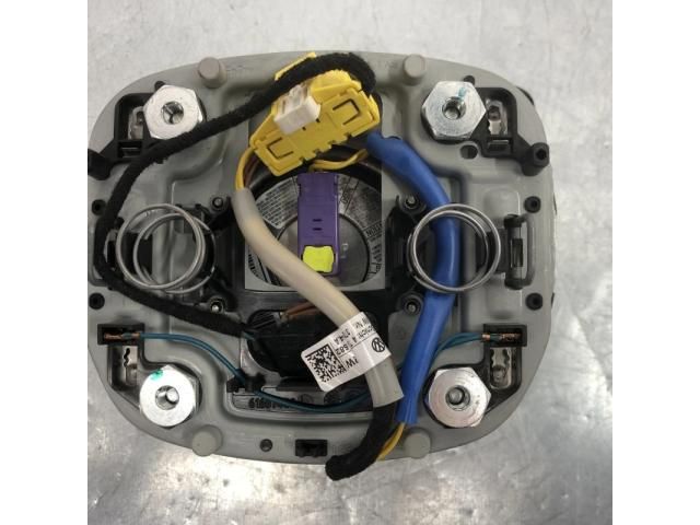 bontott SKODA SUPERB II Kormánylégzsák