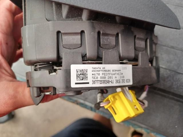 bontott SKODA SUPERB II Kormánylégzsák