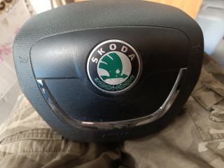 bontott SKODA SUPERB II Kormánylégzsák