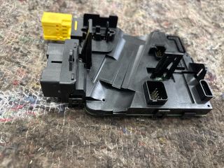 bontott SKODA SUPERB II Kormányoszlop Vezérlő